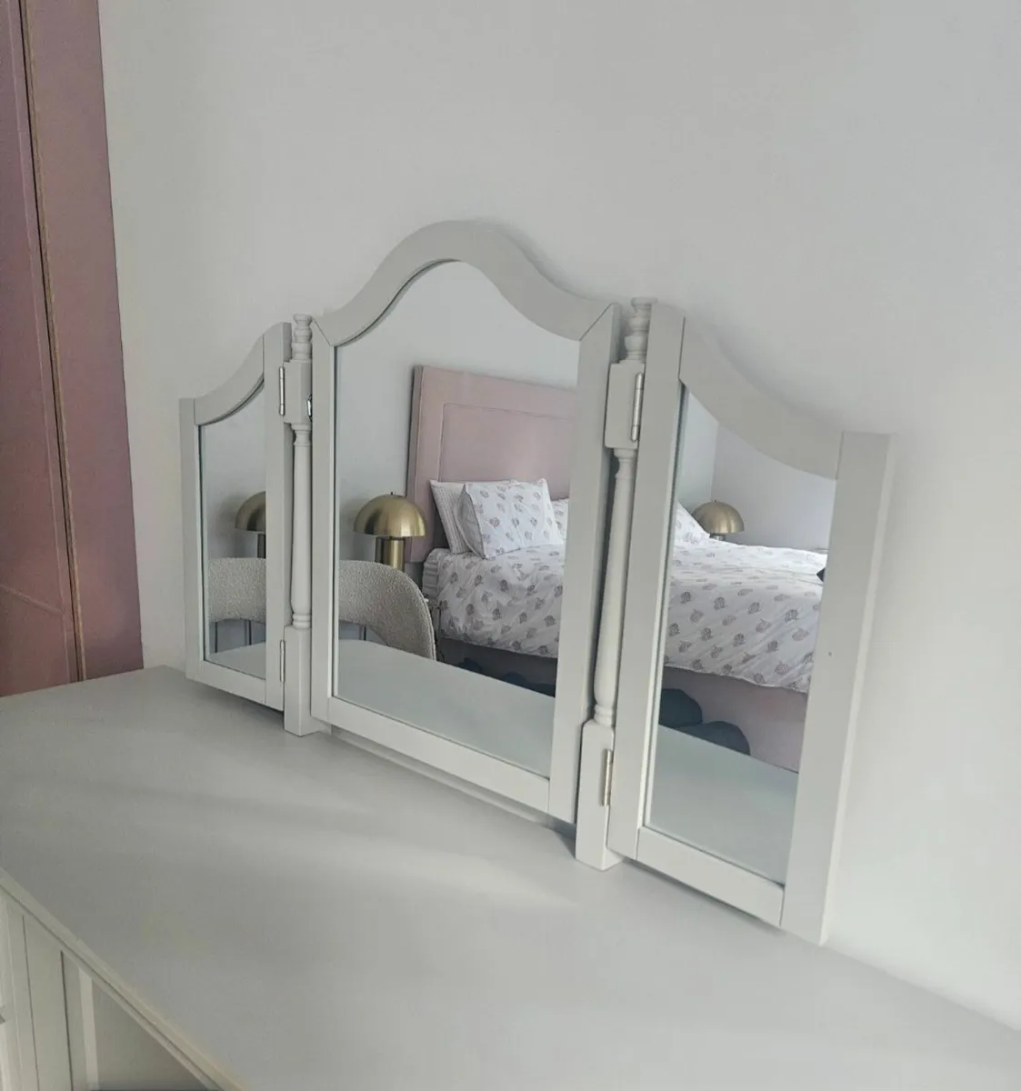 Dressing table and stool - Image 1