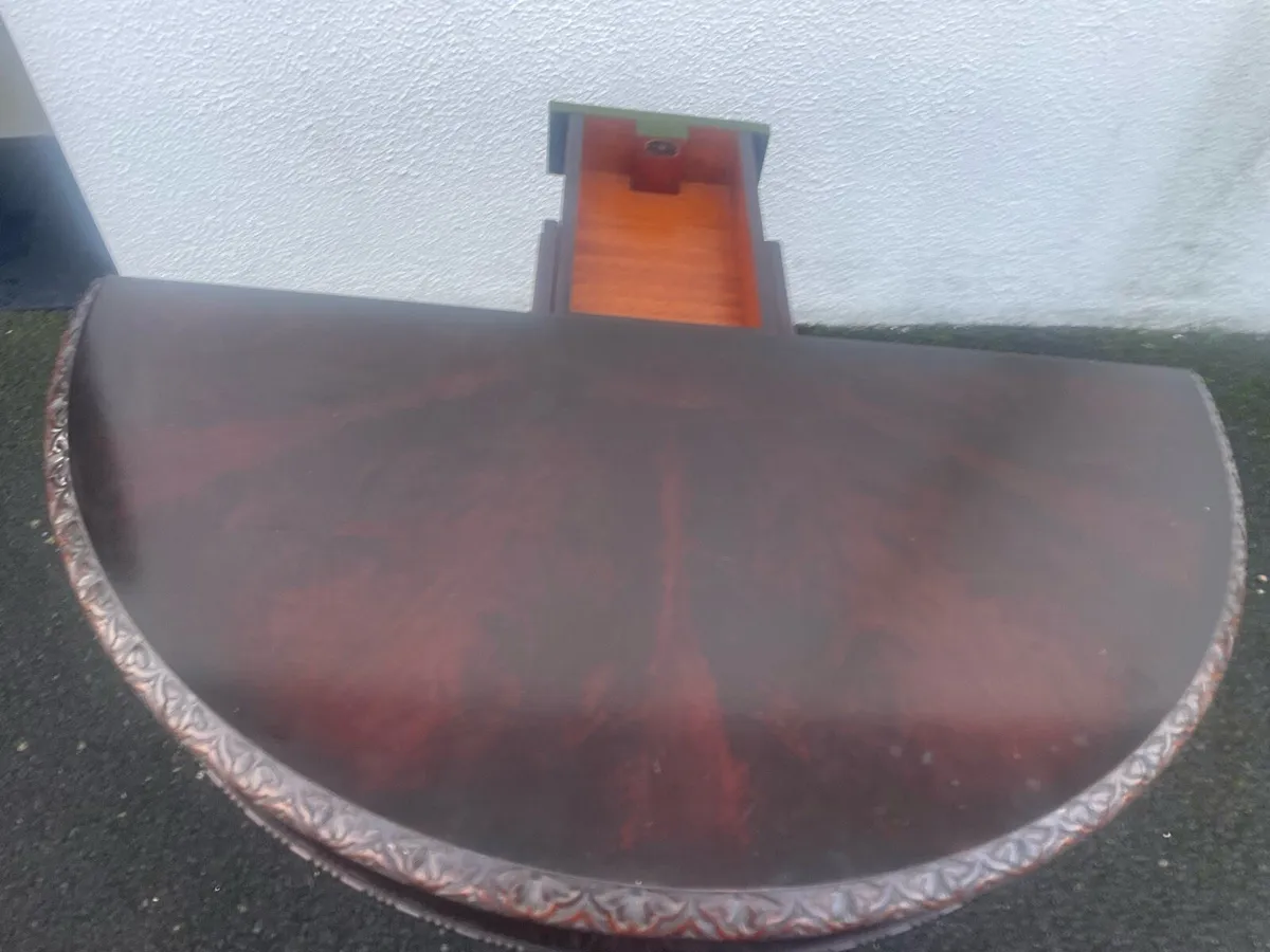 Mahogany games table - Image 3