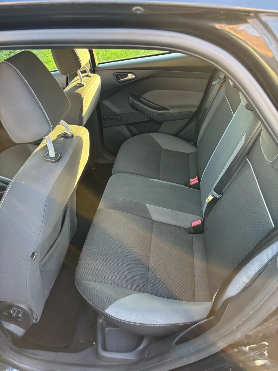 Ford Focus - Image 4