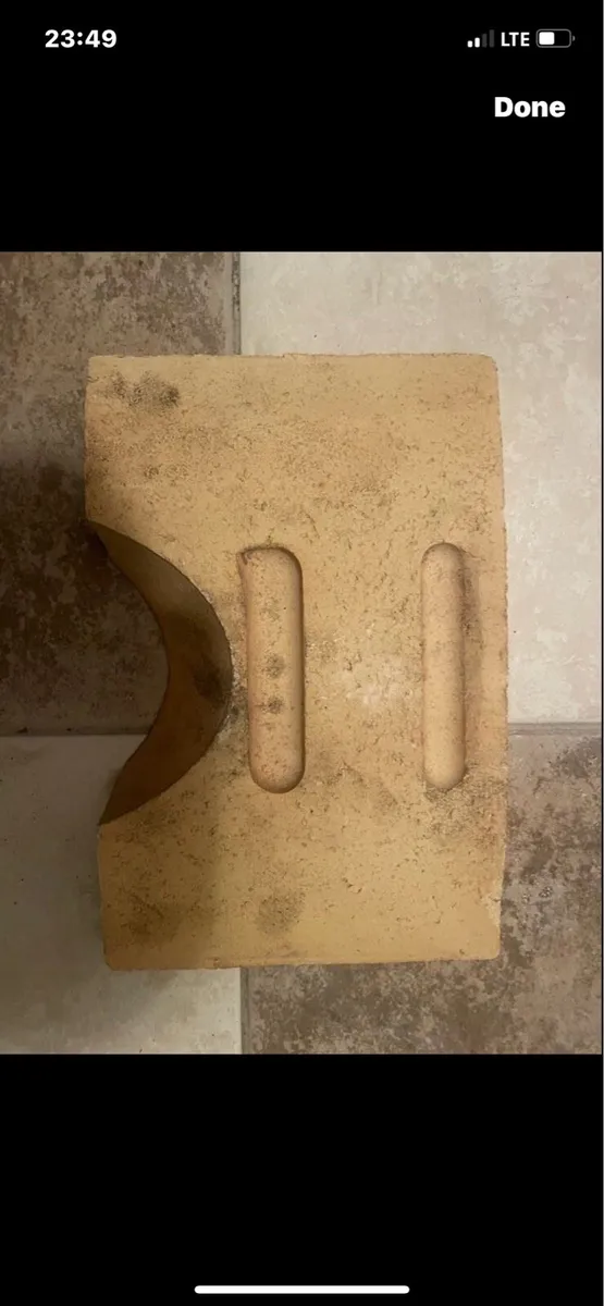 Stanley Oisin back brick - Image 1