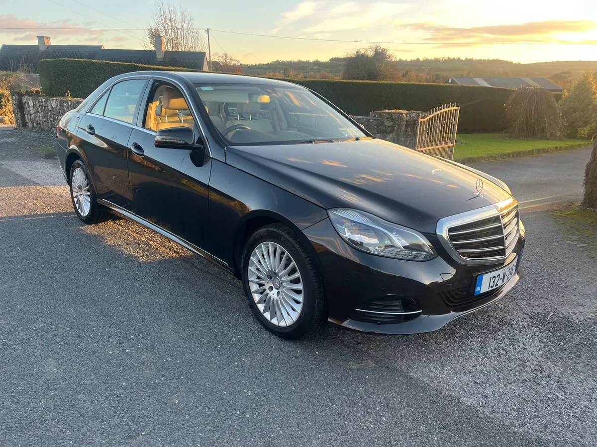 Mercedes-Benz E-Class 2013 - Image 1