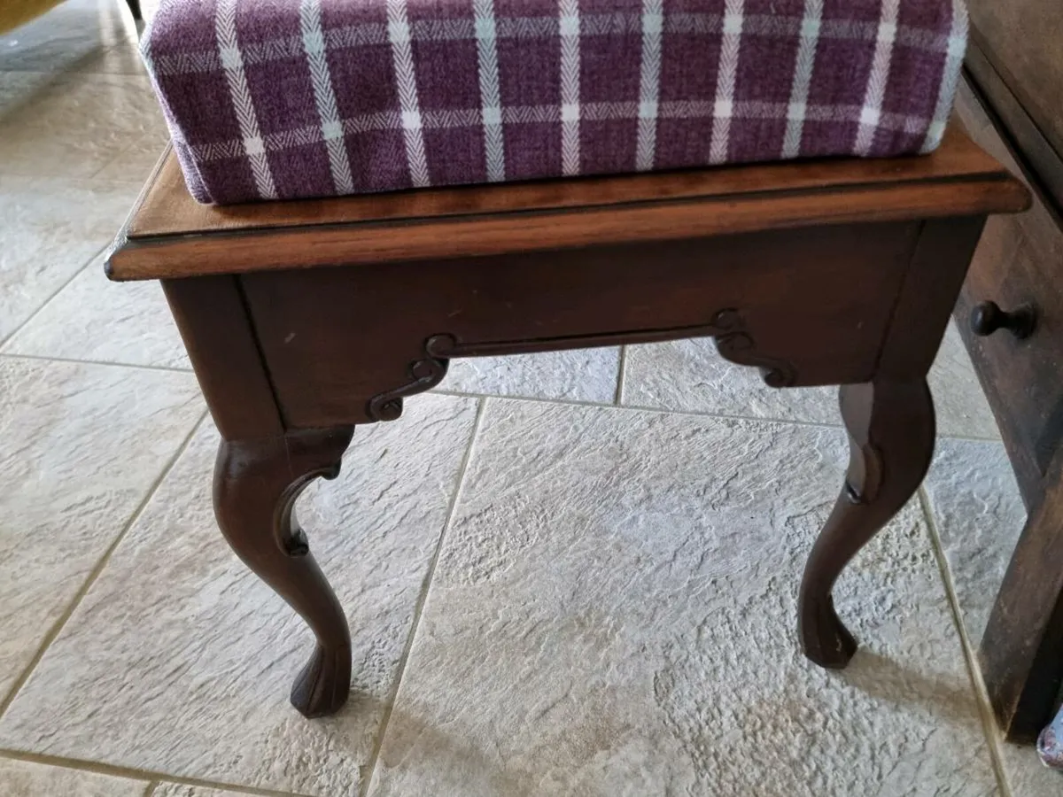 Stunning Ex Long Carved Bench...€295 - Image 4