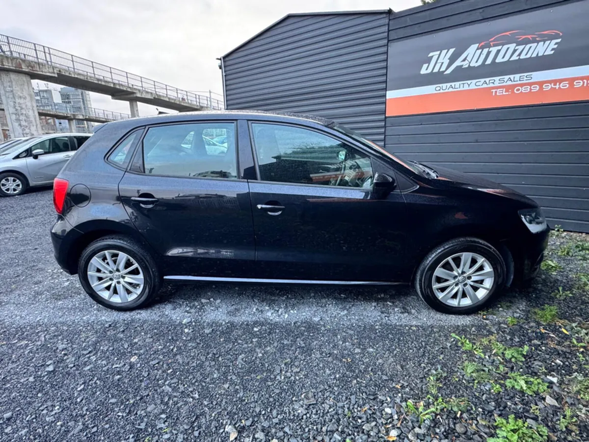 Volkswagen Polo 1.2 TSI AUTO - Image 2