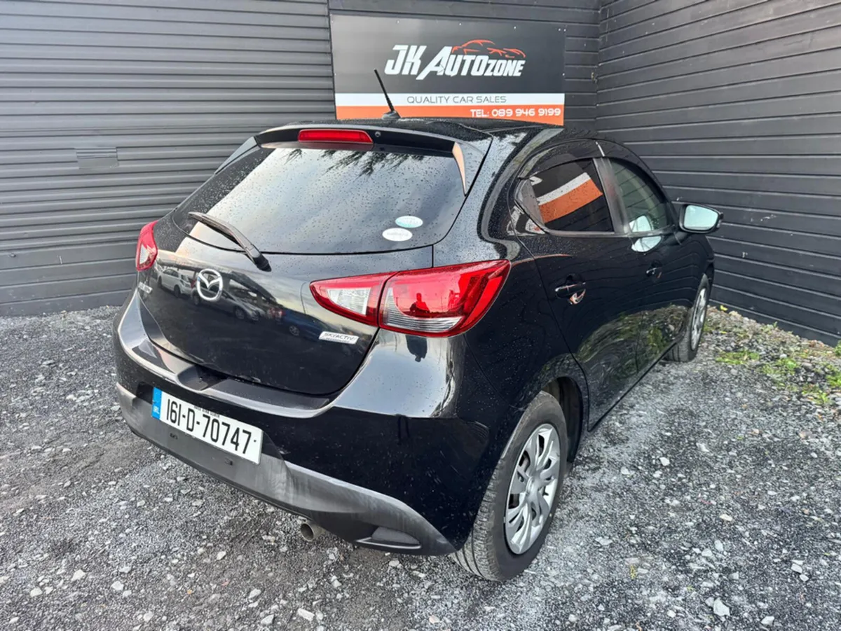 Mazda Demio 1.3 AUTO 5DR - Image 4