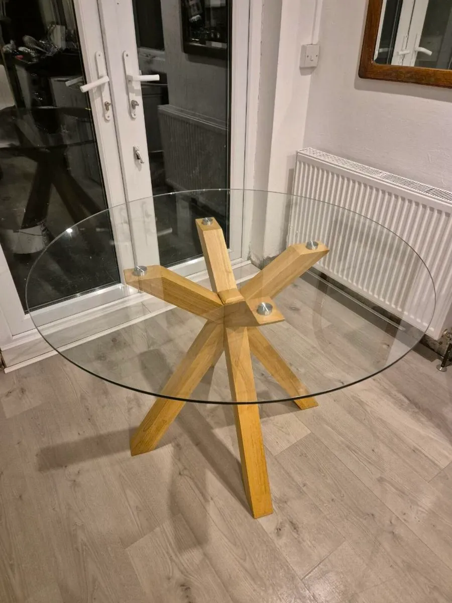 Kitchen table from oxendales - Image 1