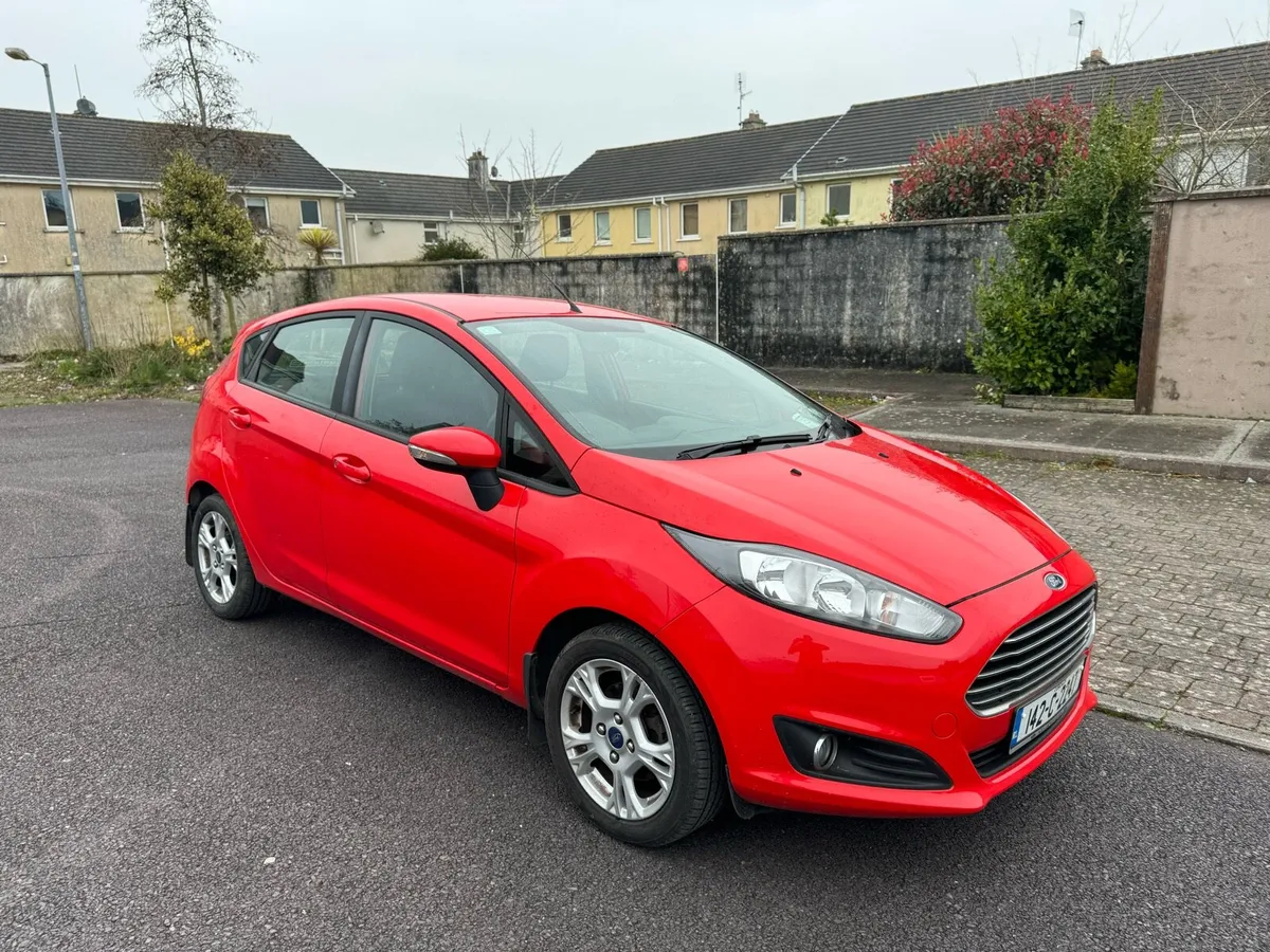 Ford Fiesta 2014 - Excellent Condition - Image 4