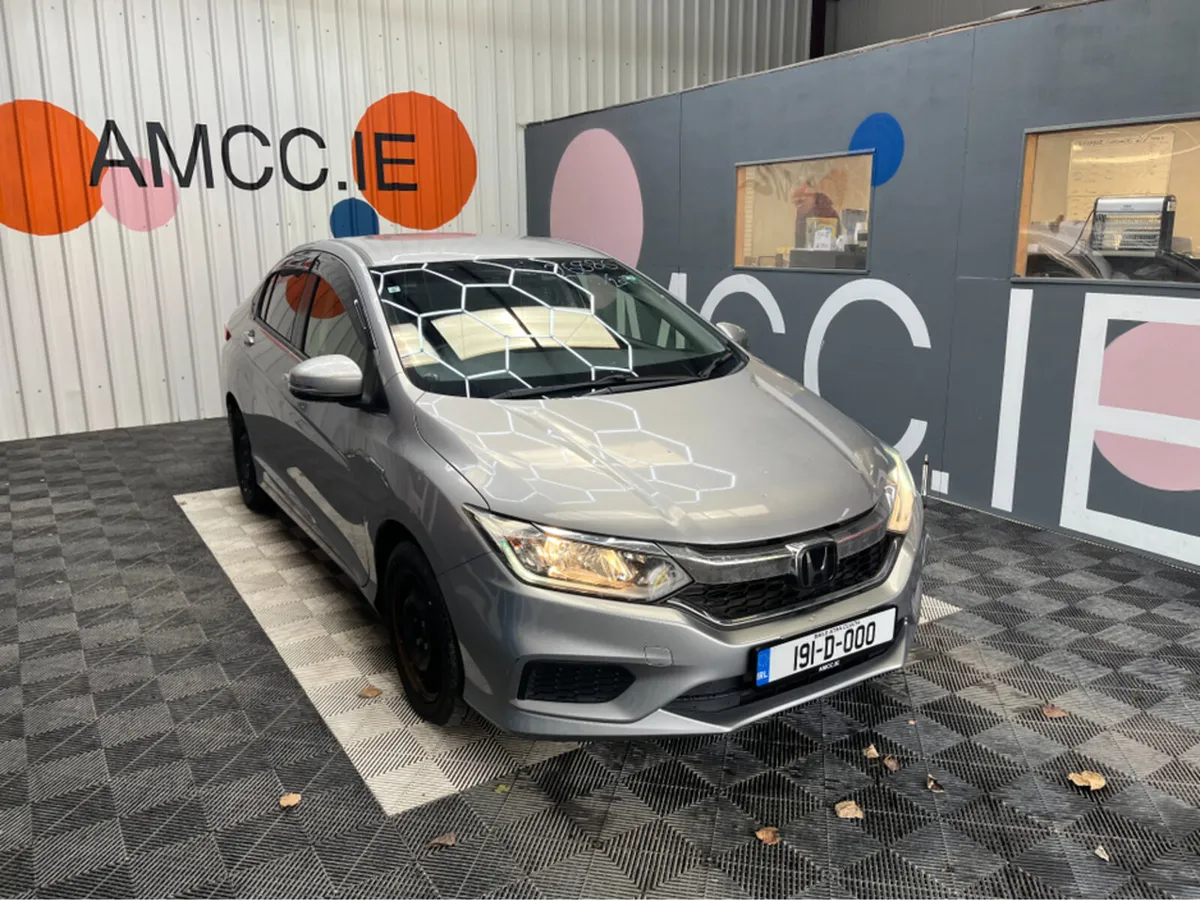 Honda Grace 2019 HONDA GRACE 1.5L HYBRID / 45K KMS - Image 1