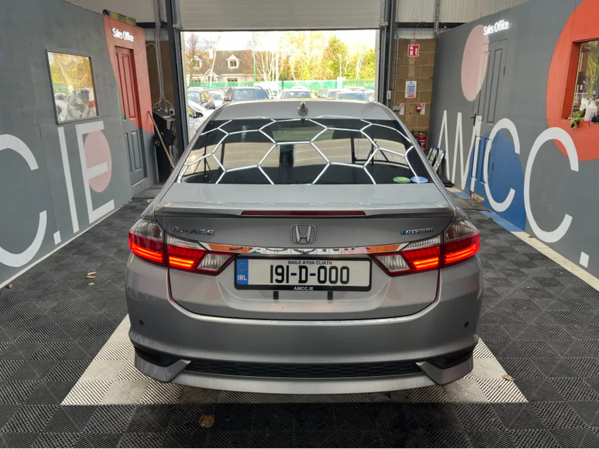 Honda Grace 2019 HONDA GRACE 1.5L HYBRID / 45K KMS - Image 3