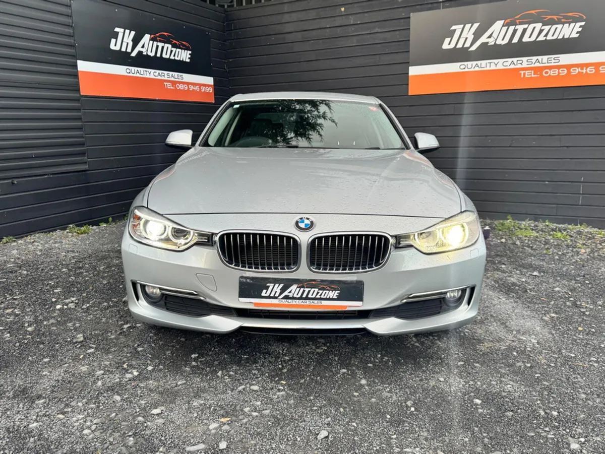 BMW 3-Series 2.0D LUXURY ED AUTO - Image 2