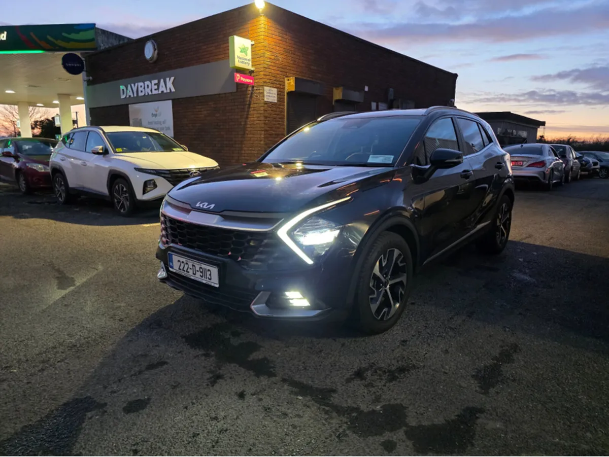 Kia Sportage MANUAL 5DR - Image 2