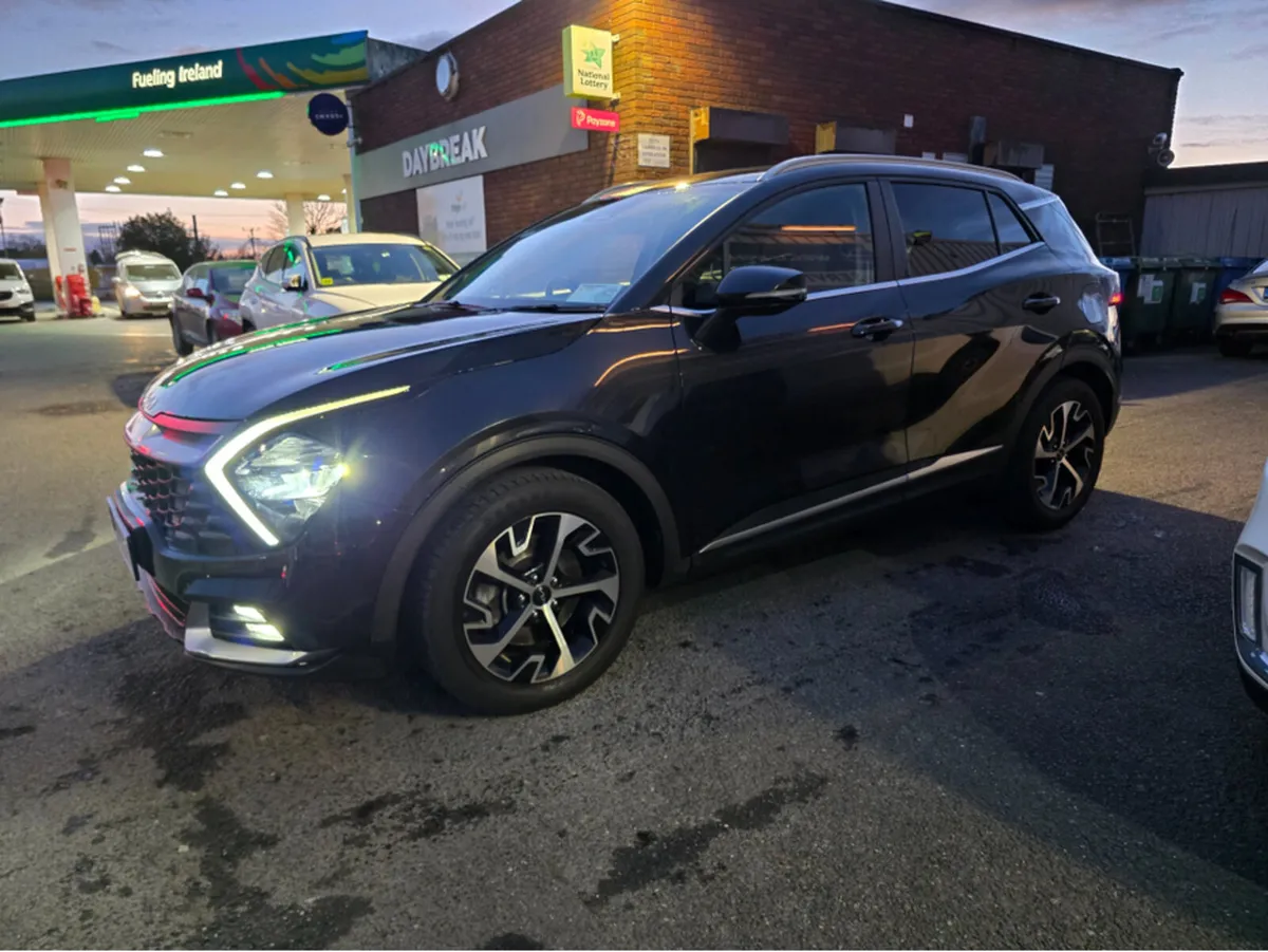 Kia Sportage MANUAL 5DR - Image 3