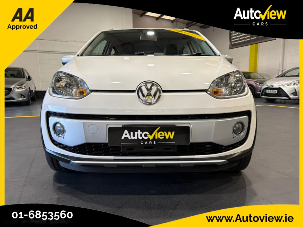 Volkswagen up! Cross 1.0 5DR. AA APPROVED // FINAN - Image 2