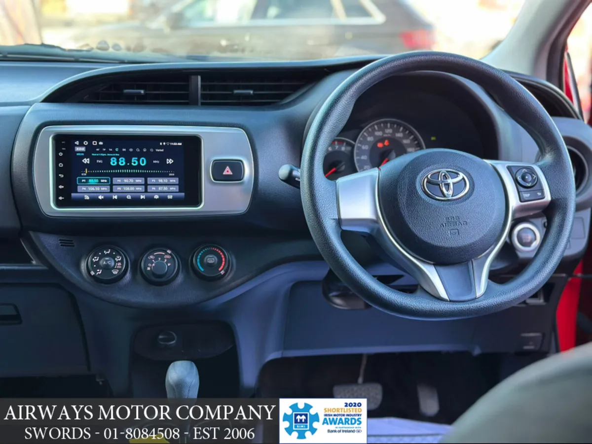 Toyota Yaris 1.3 AUTO 5DR - LOW KMS - Image 4