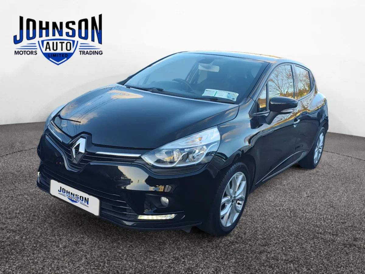 Renault Clio IV DYNAMIQUE NAV TCE 90 M 4DR - Image 1
