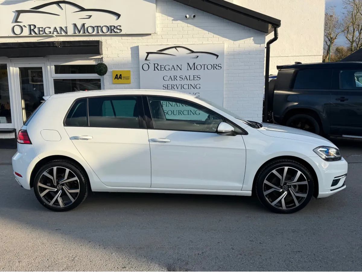 Volkswagen Golf 1.2 TSI COMFORTLINE TECH EDITION - Image 2