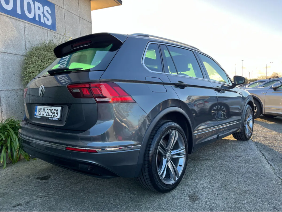Volkswagen Tiguan CL R-LINE PACK 2.0 DIESEL MANUAL - Image 4
