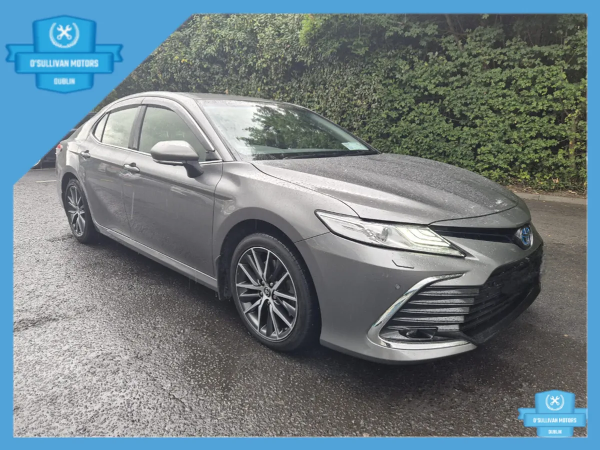 Toyota Camry / 2020 / 2.5 PETROL HYBRID / AUTO - Image 3