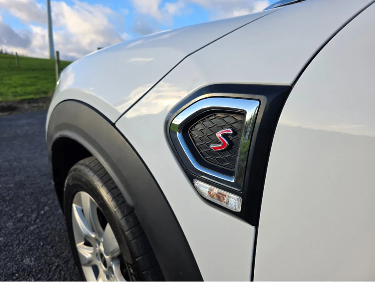 Mini Countryman S CM YS92 4DR COOPER - Image 2