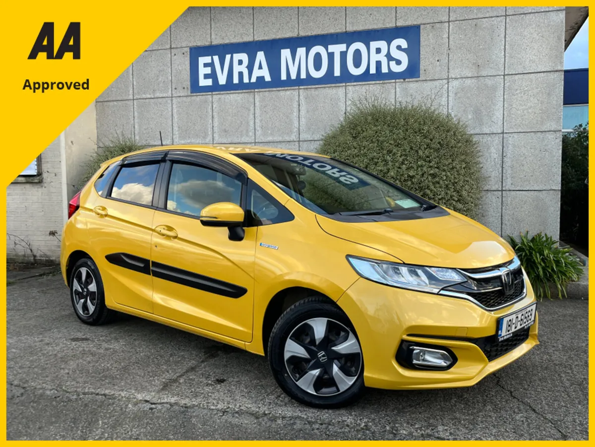 Honda Fit AUTOMATIC HYBRID 1.5 PETROL //KEYELSS EN - Image 1