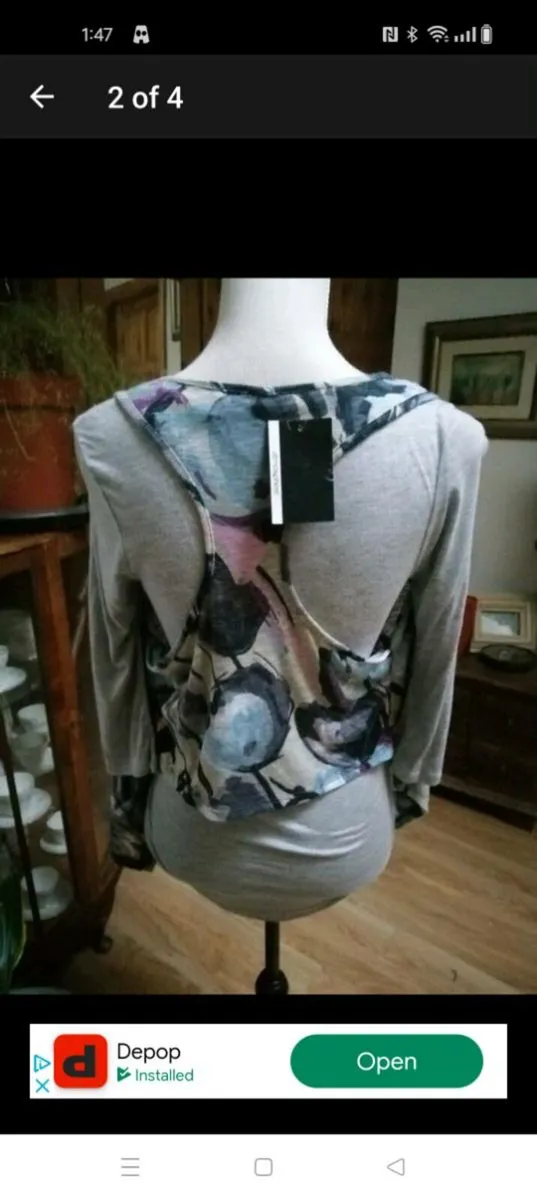 Ladies  2 piece top, new with tags - Image 2