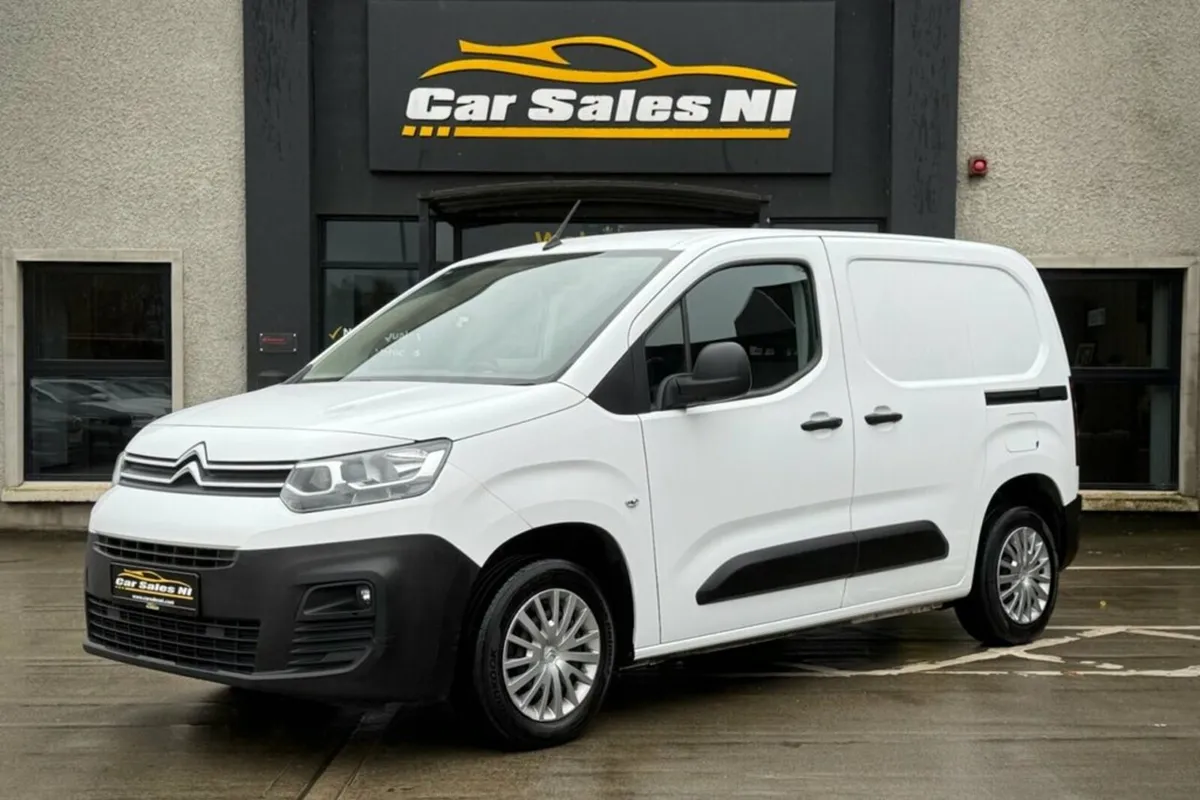 1.5 BlueHDi 650 Enterprise M Pro Panel Van 5dr Die - Image 2