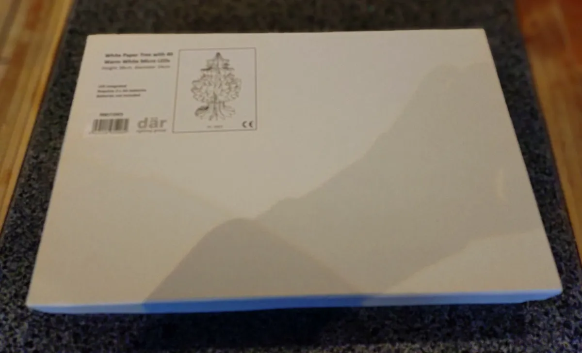 Battery Operated Christmas Tree. - Image 3