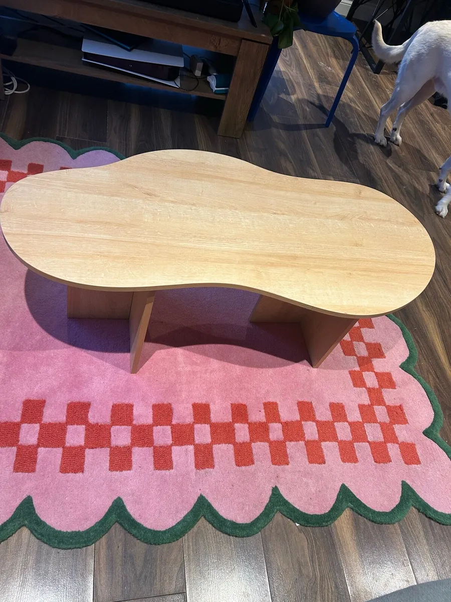 Coffee table - Image 1