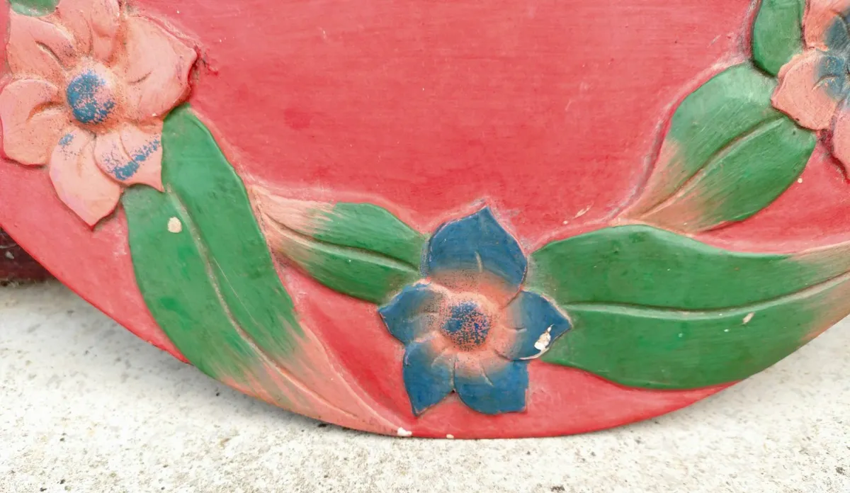 round decorative timber picture (used). - Image 4