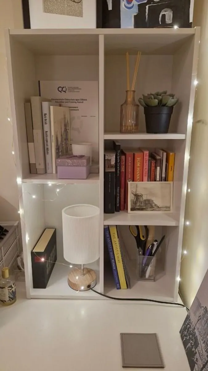 White Shelf (Reversible) - Image 2