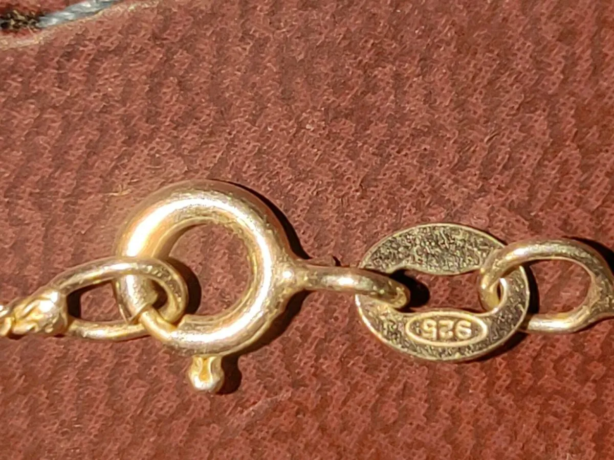 SPARKLING HEART 925 Silver 18"New Unisex Necklace - Image 2