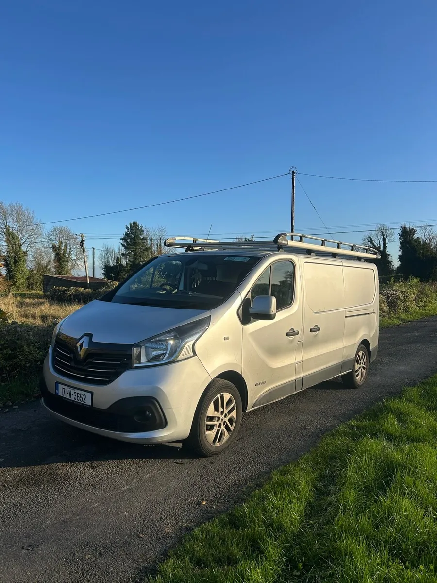 Renault Trafic Sport - Image 1