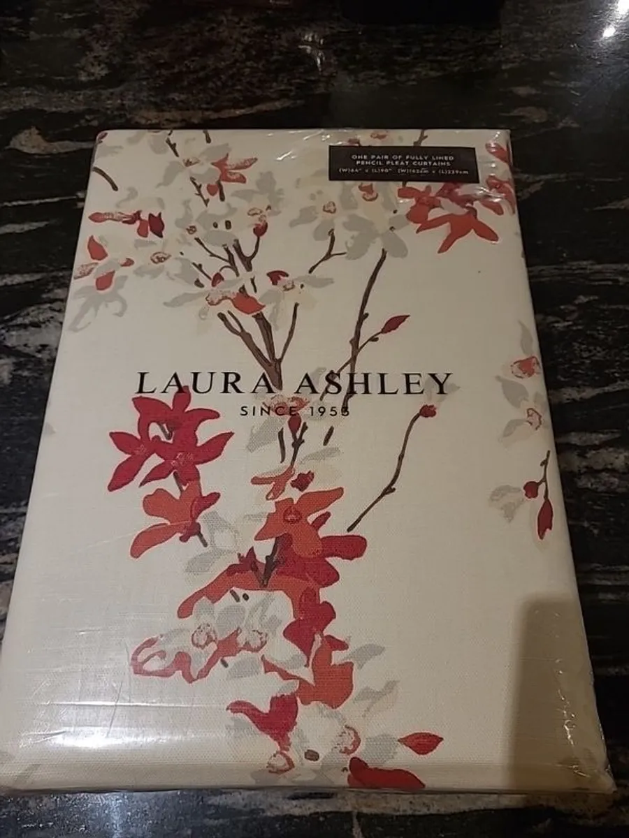 New Laura Ashley Curtains 64x90 - Image 1
