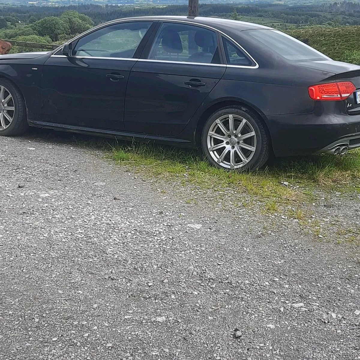 Audi A4 - Image 1