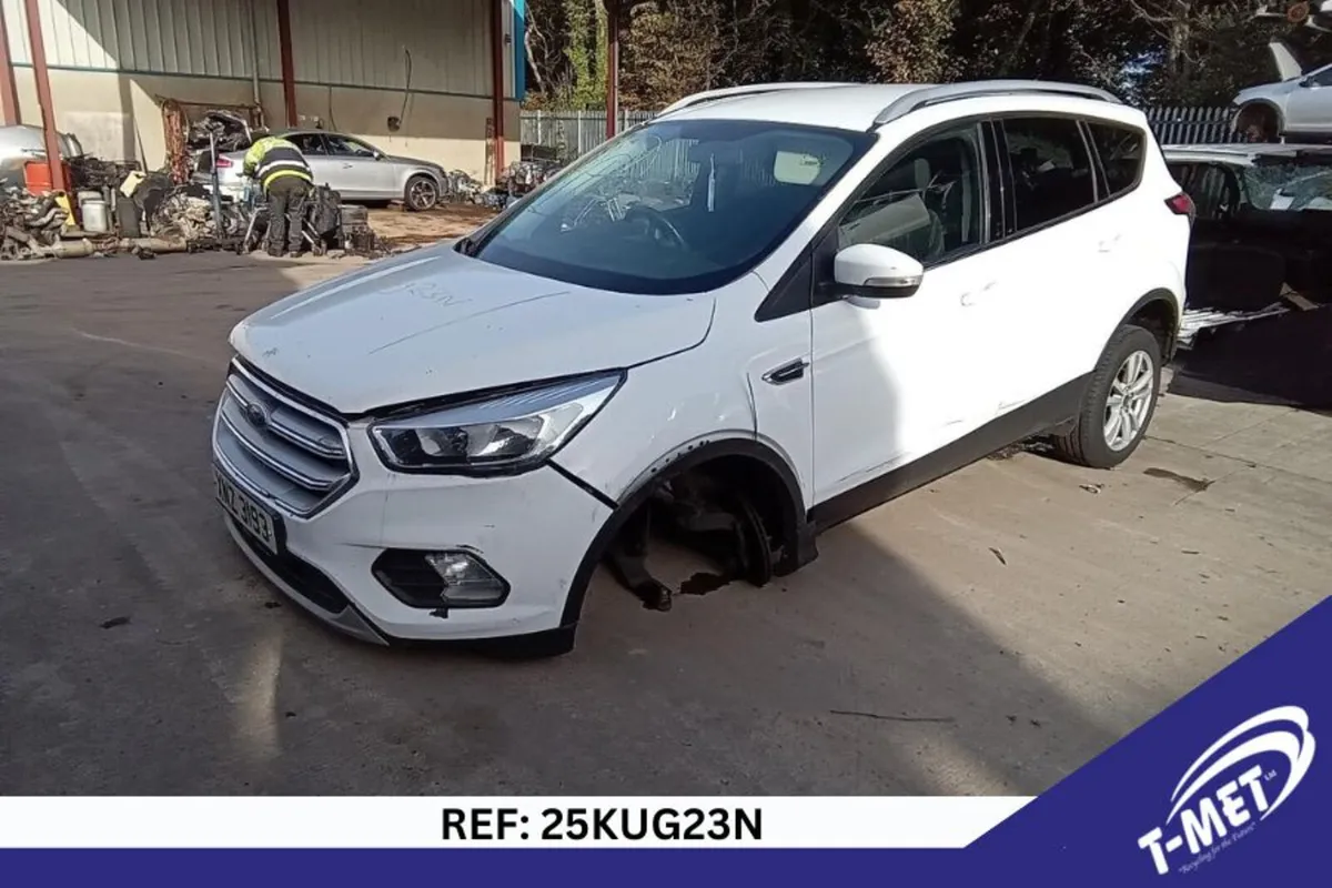 2017 FORD KUGA BREAKING FOR PARTS - Image 3