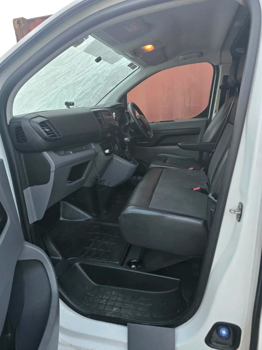 Opel Vivaro 221 - Image 4