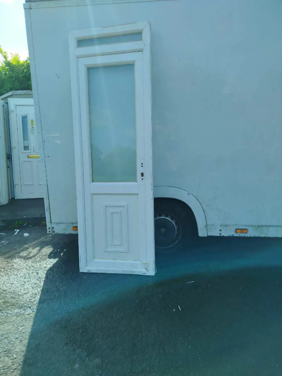 ✅ HIGH QUALITY SINGLE DOOR AVAILABLE ✅ - Image 1