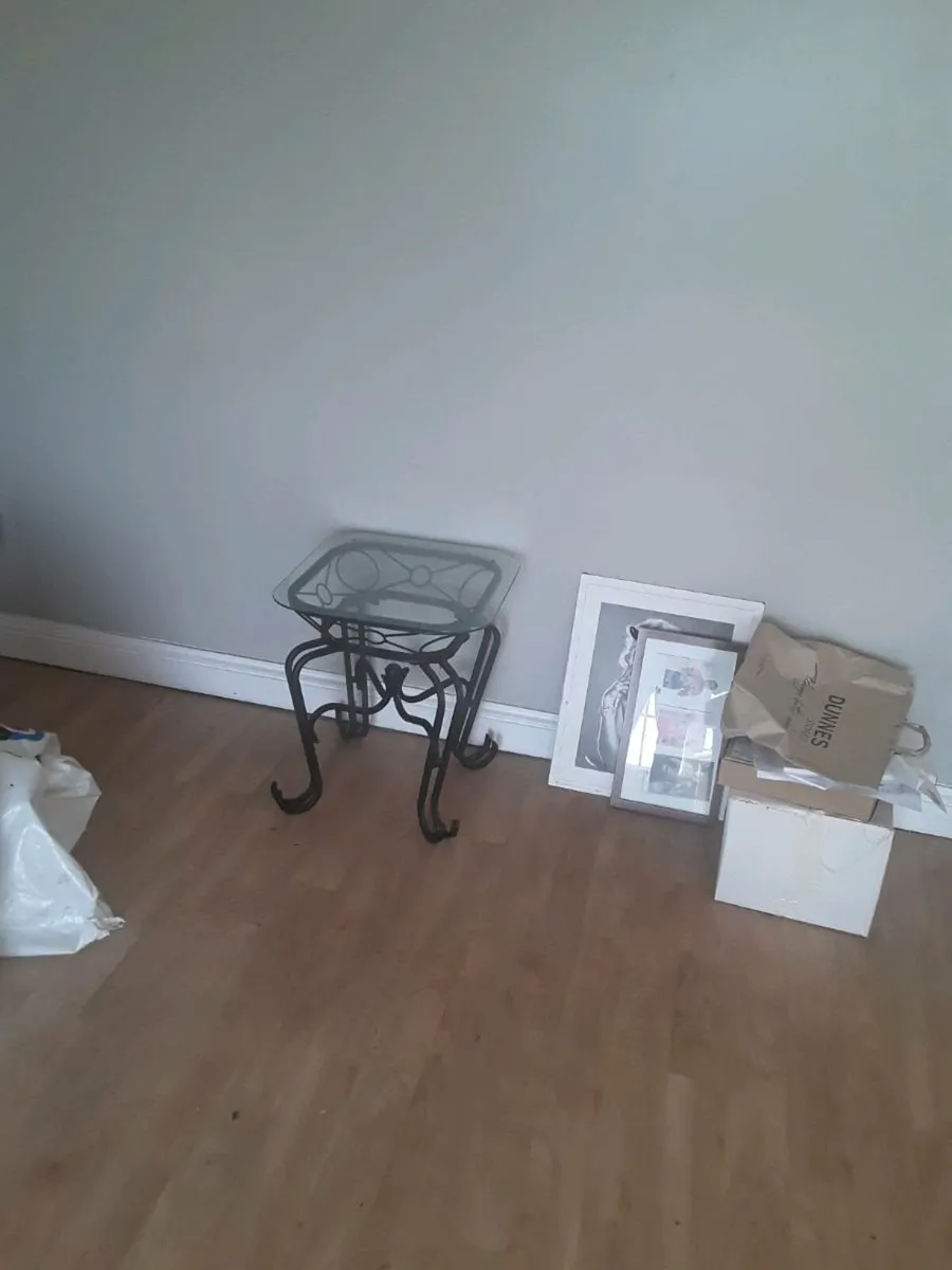 Coffee tables choice of  2    25euro  each - Image 2