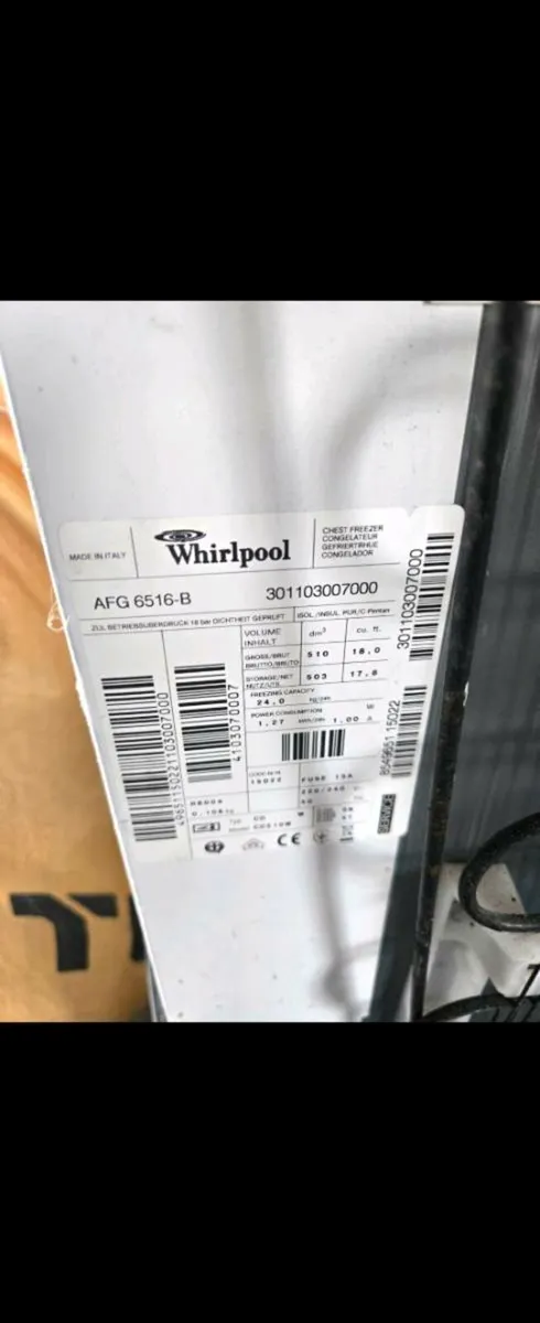 Large freezer - Image 2