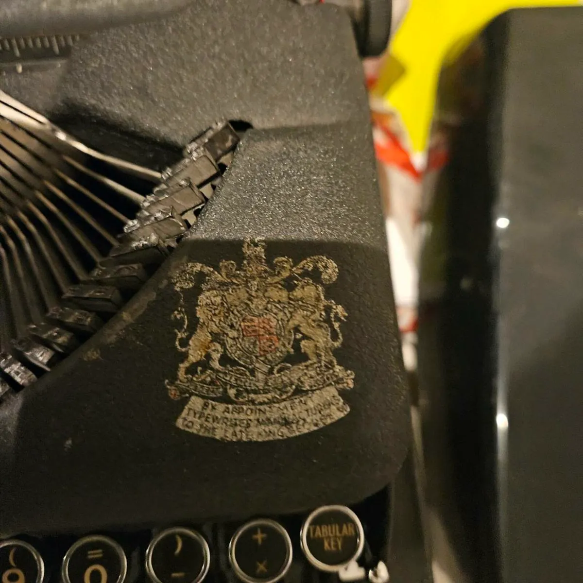Imperial typewriter - Image 3