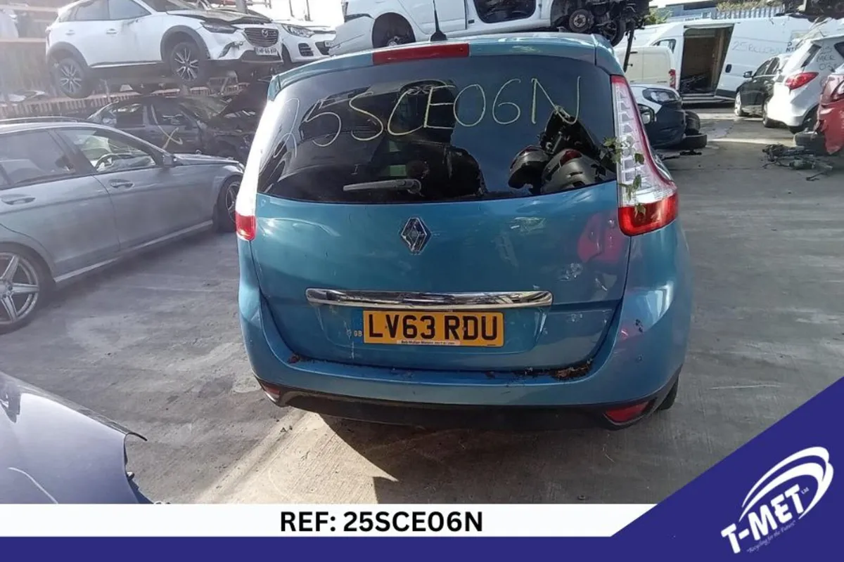 2014 RENAULT GRAND SCENIC BREAKING FOR PARTS - Image 4
