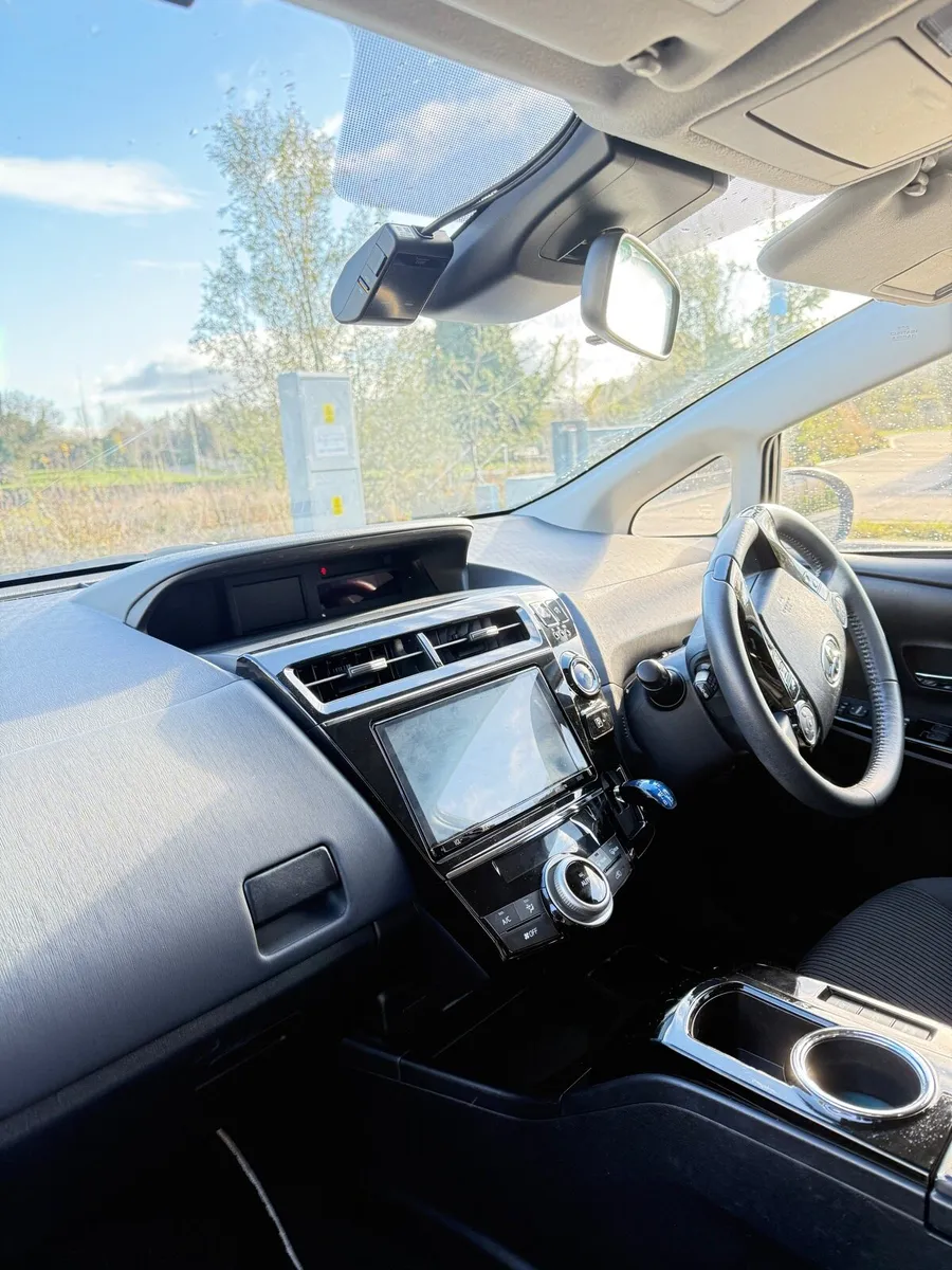 2020 Toyota Prius Alpha 7 Seater - Image 4