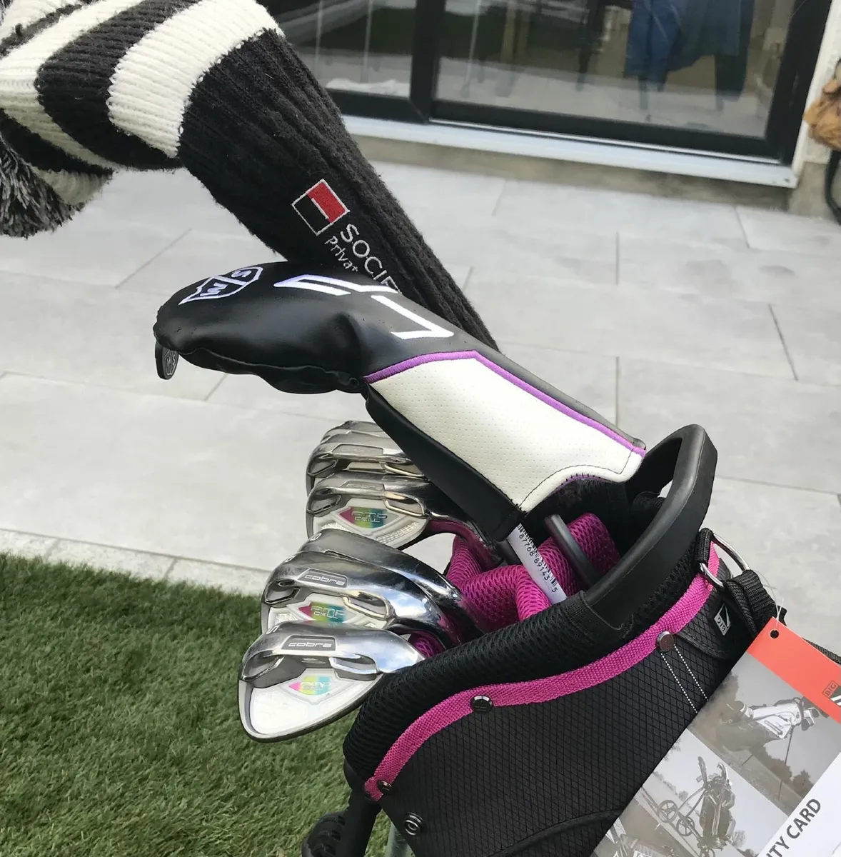 Unbelievable Full Ladies Set - Taylormade, Cobra, - Image 1