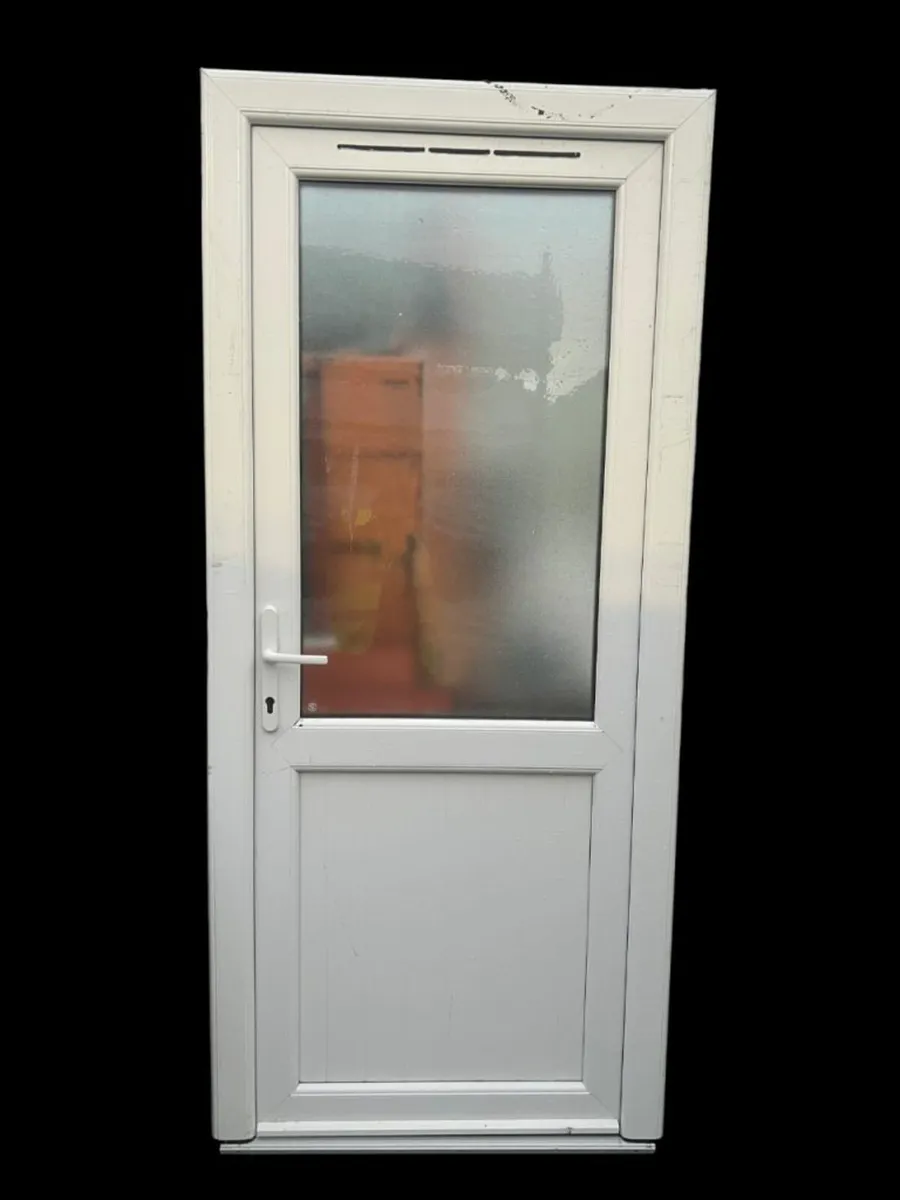 uPVC single door - White pvc door