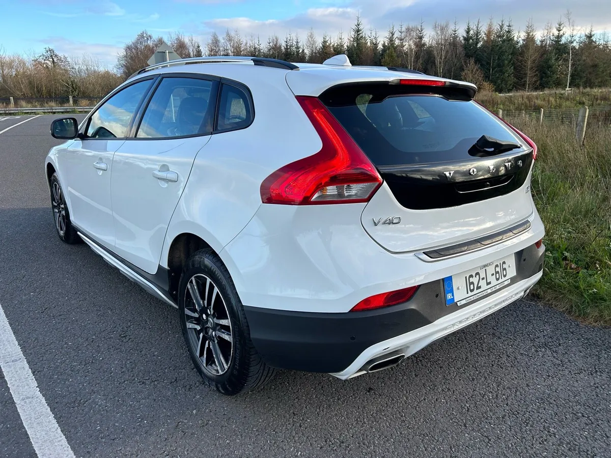 Volvo v40 2016 NCT 11/26 - Image 3
