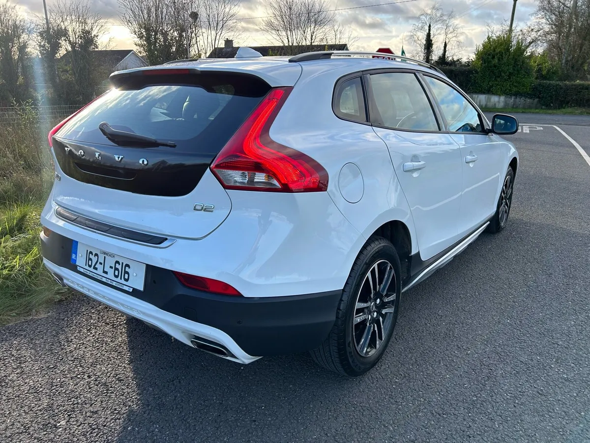 Volvo v40 2016 NCT 11/26 - Image 4