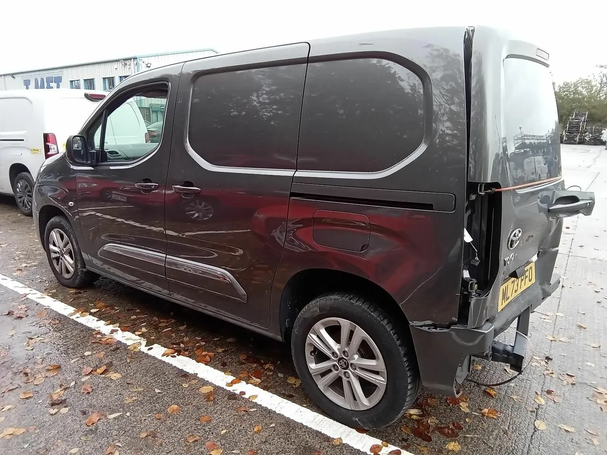 2023 PROACE CITY FOR SALE £10,.950 ONO - Image 2