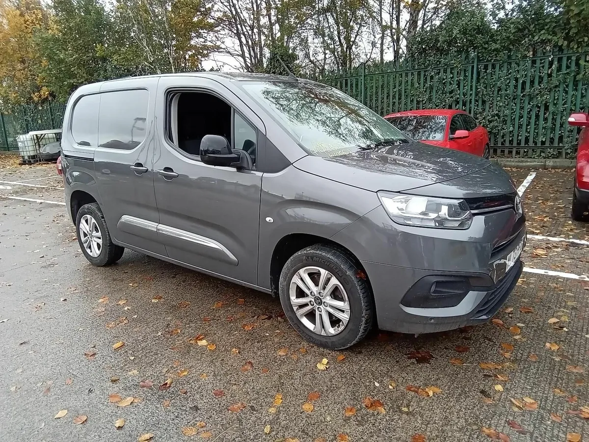 2023 PROACE CITY FOR SALE £10,.950 ONO - Image 1