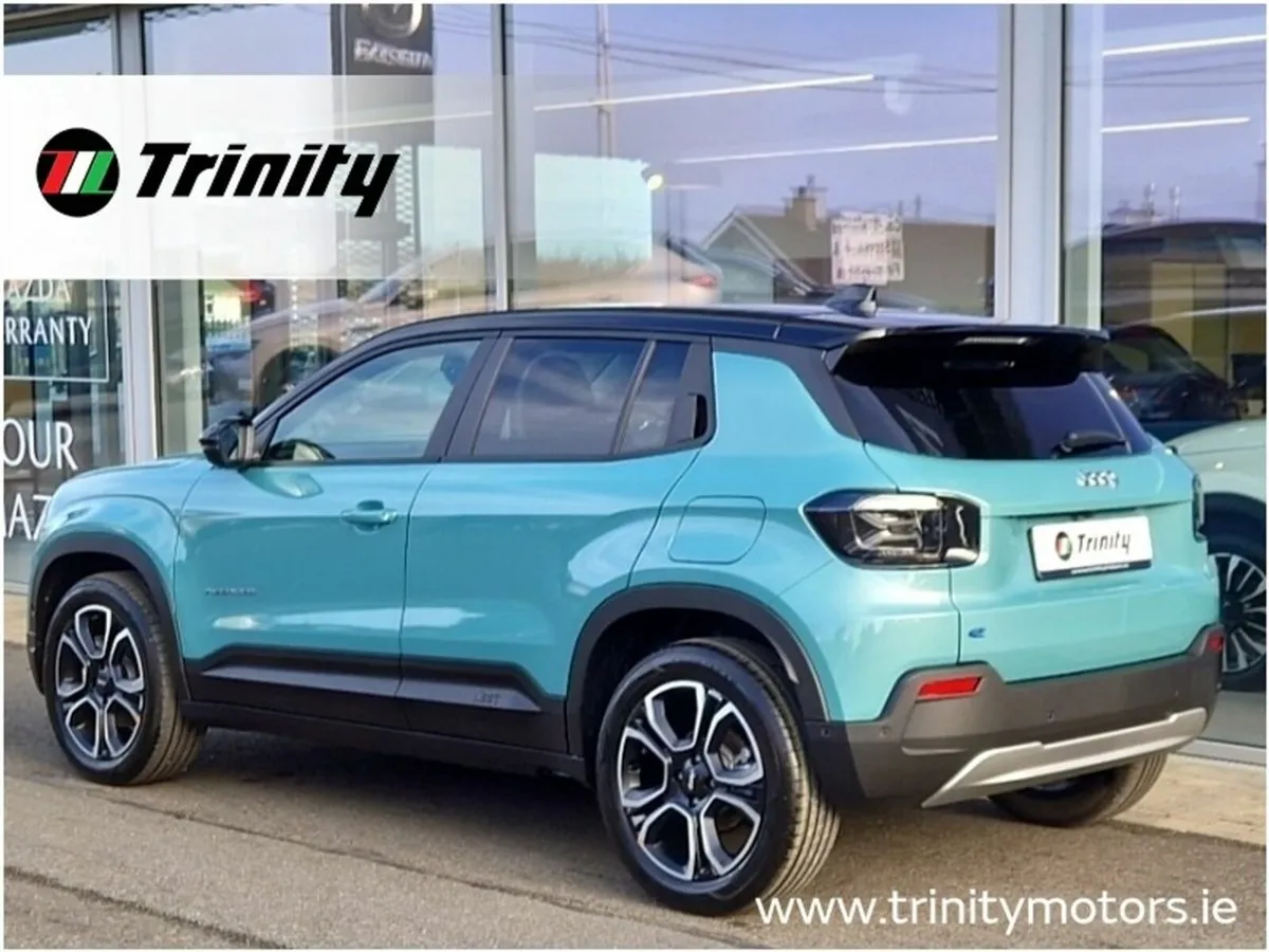 Jeep Avenger ** 4.9% FINANCE AVAILABLE** SUMMIT ** - Image 3