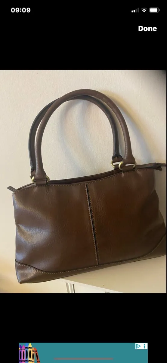 Matties Brand Leather Handbag - Image 1