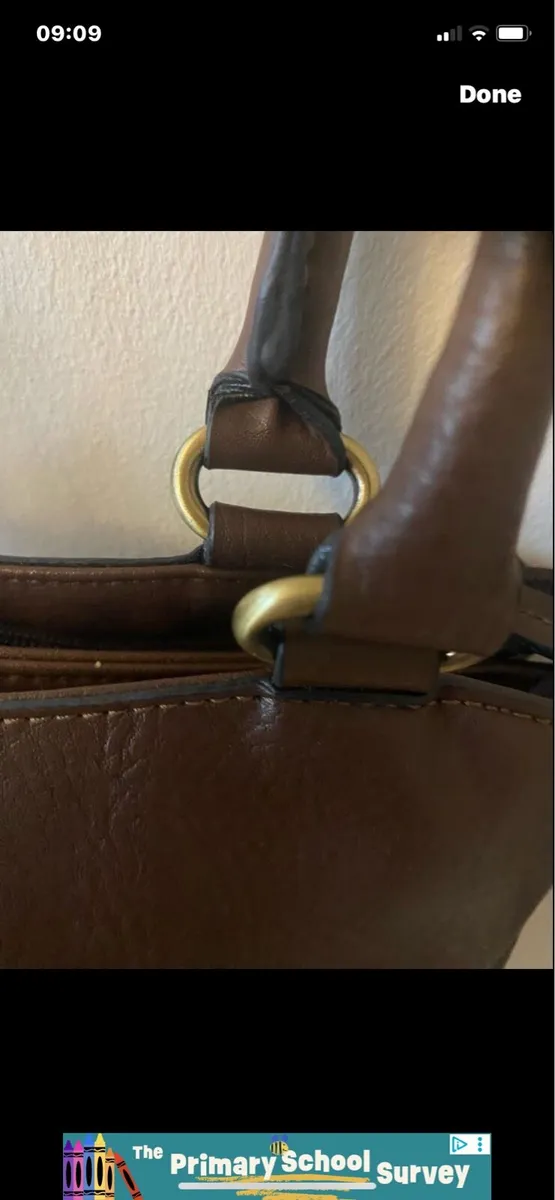 Matties Brand Leather Handbag - Image 3